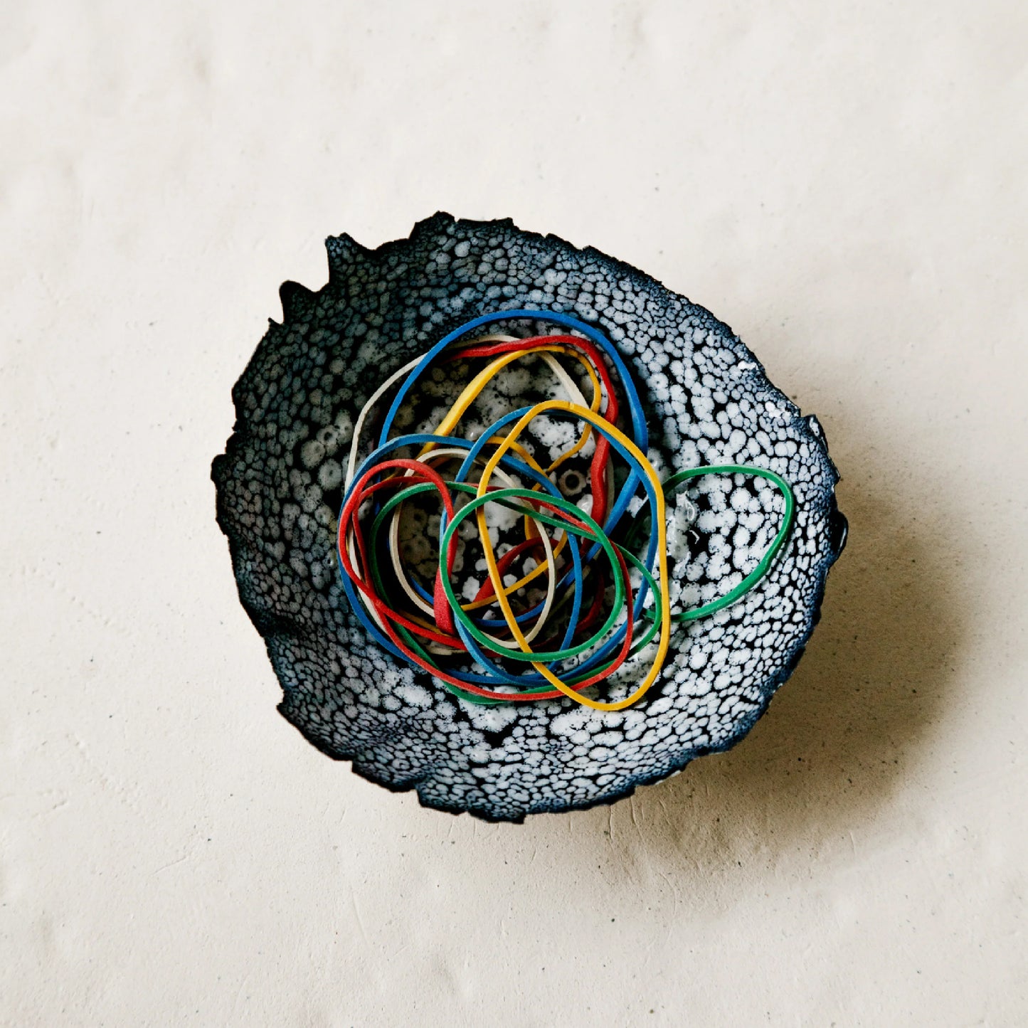 Eggshell dish