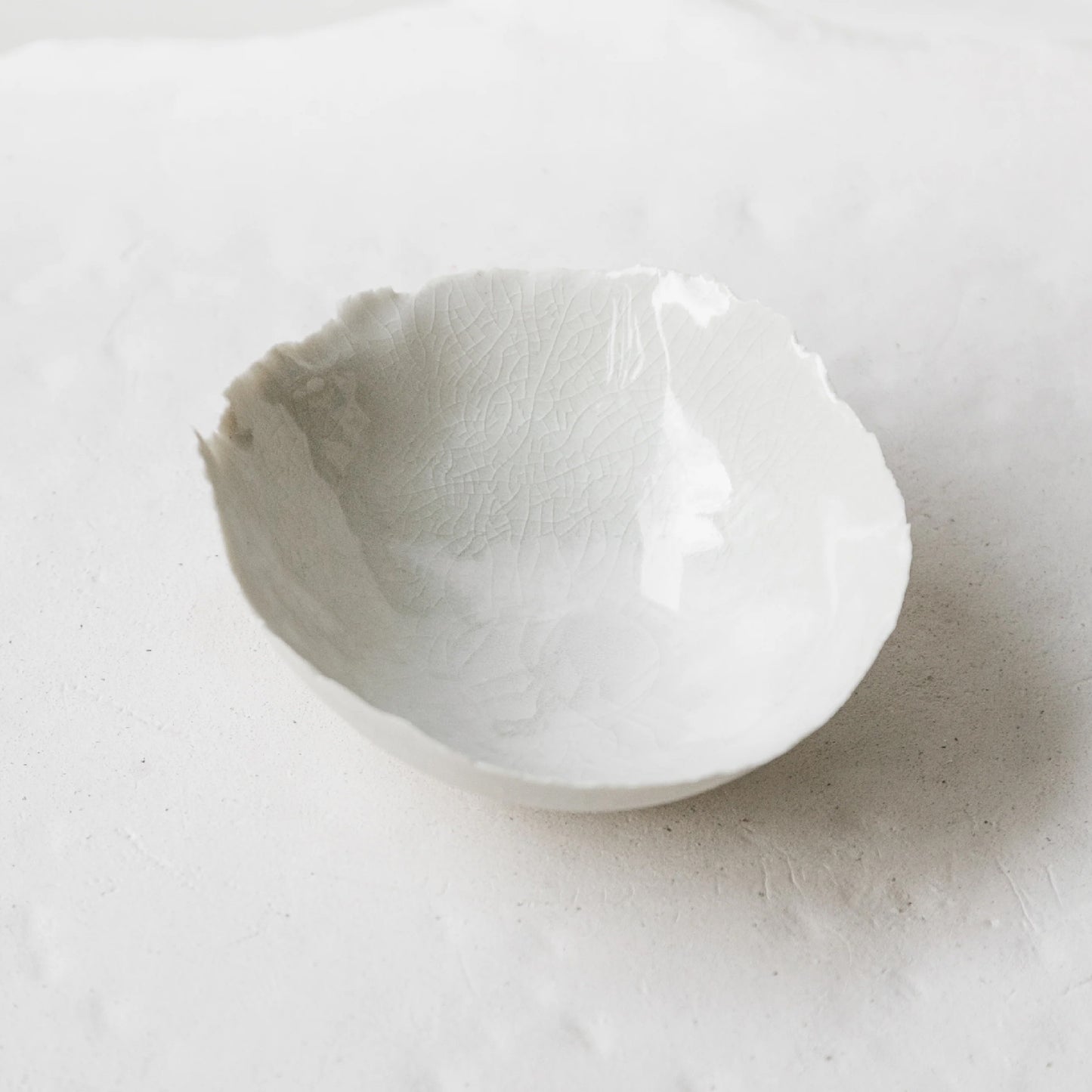 Eggshell dish