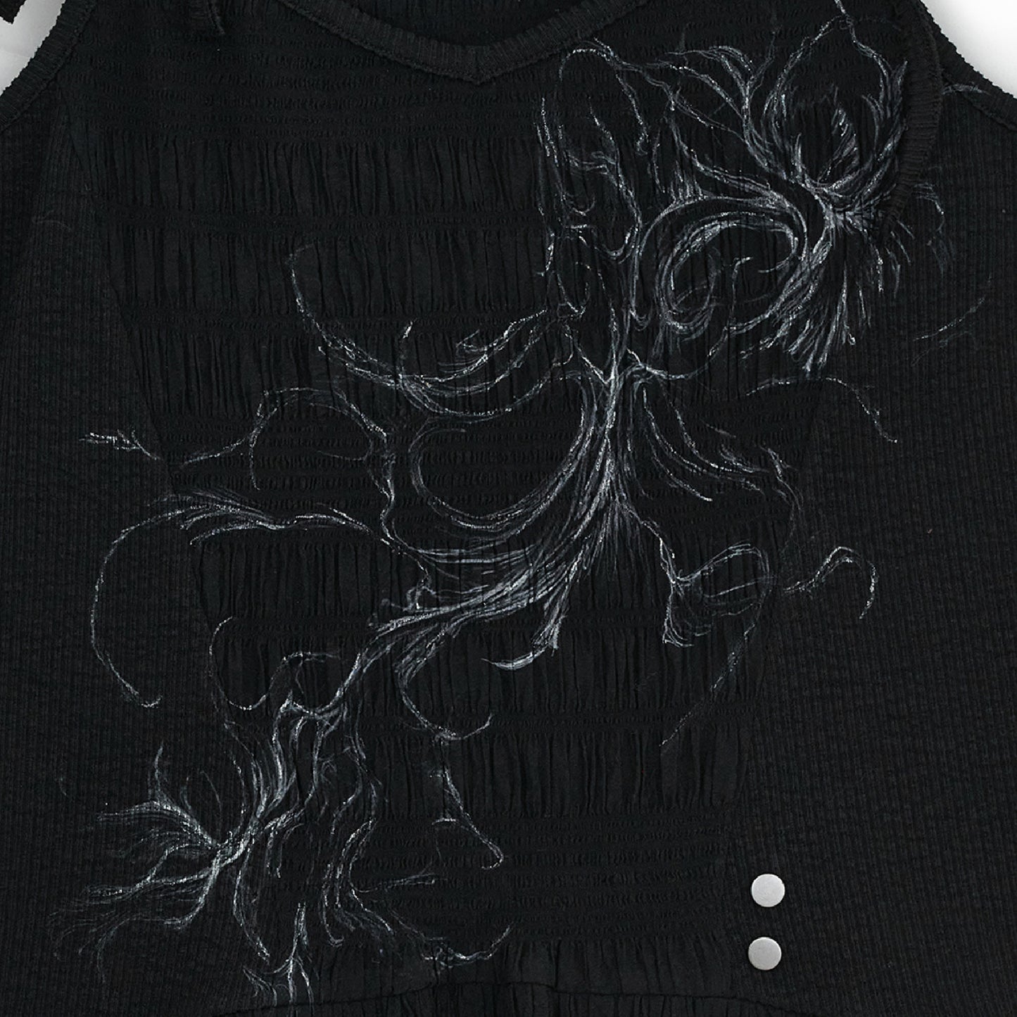 Flayered v-neck sleeveless