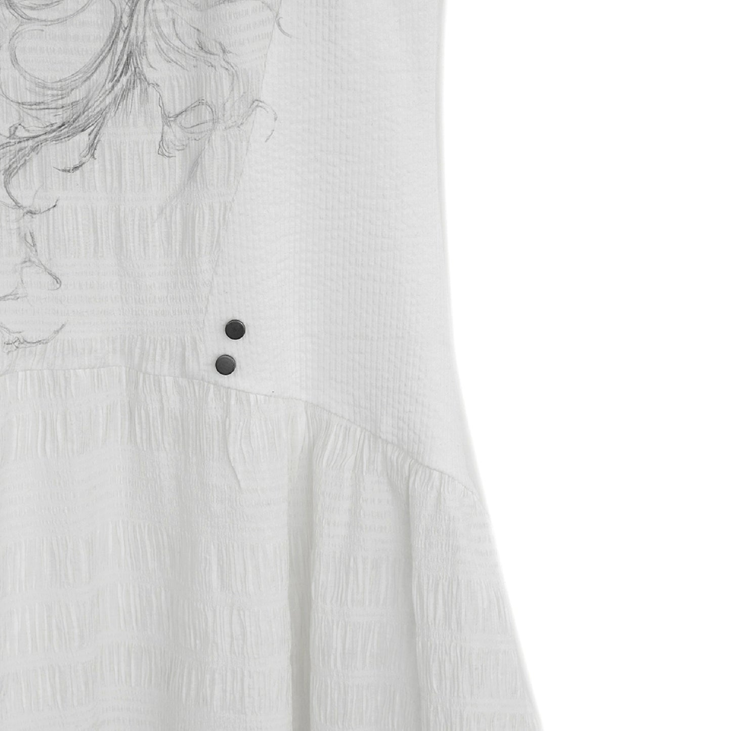 Flayered v-neck sleeveless