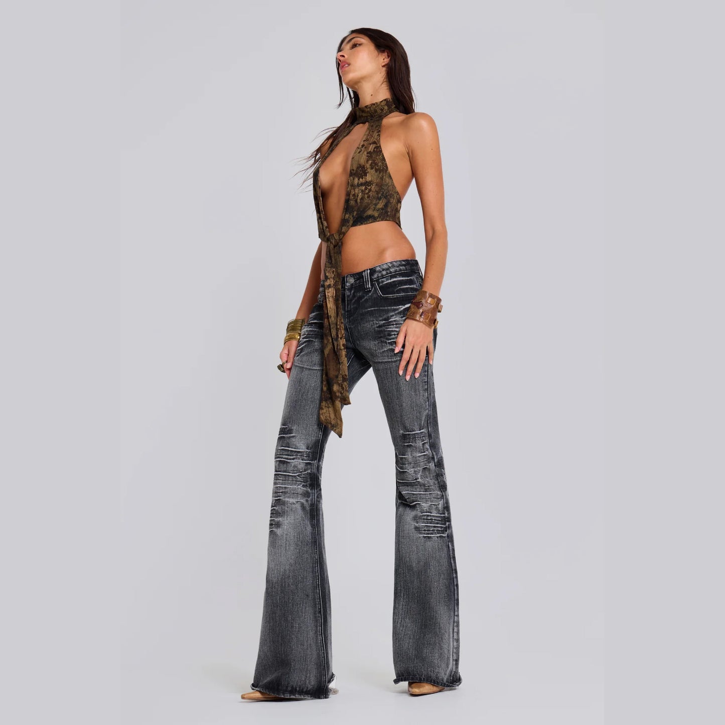 Lunae Halter Hoop Top