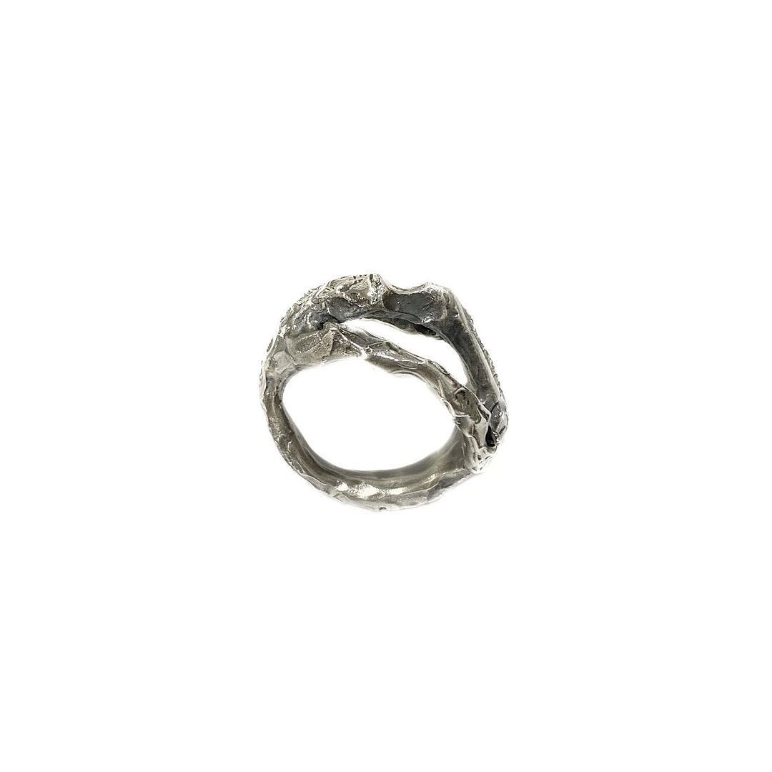 Tanzanite Ridge Ring
