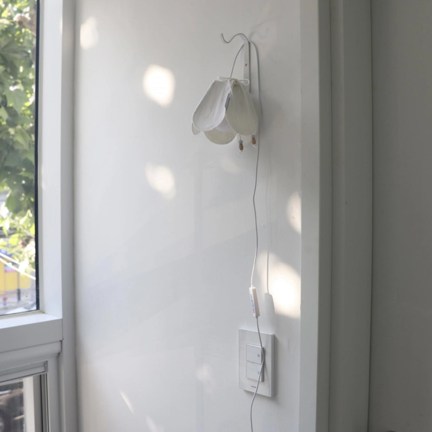Flower patchwork hanging lamp