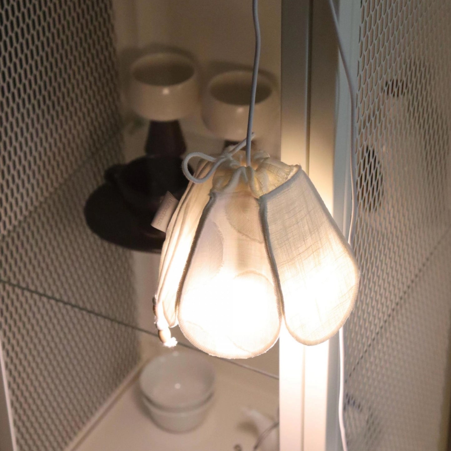 Flower patchwork hanging lamp