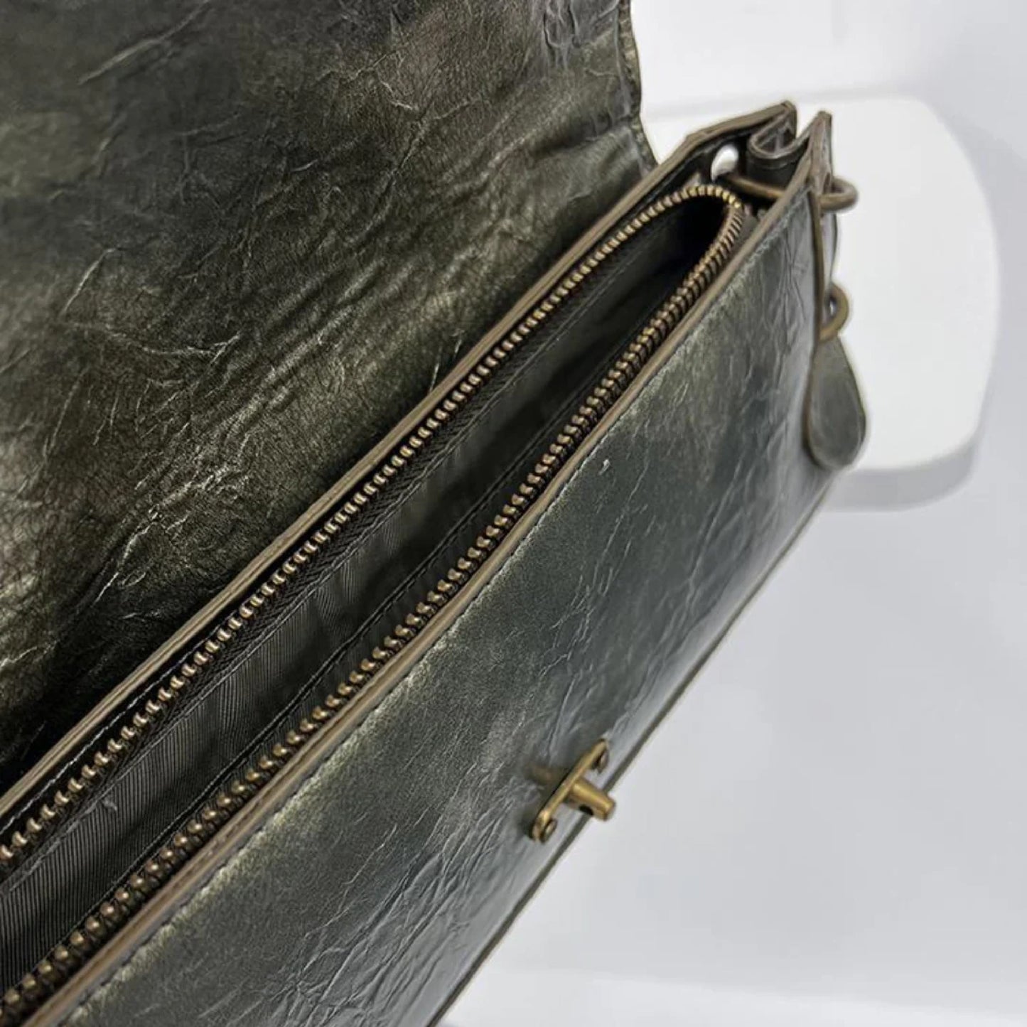 Vintage Chain Clutch