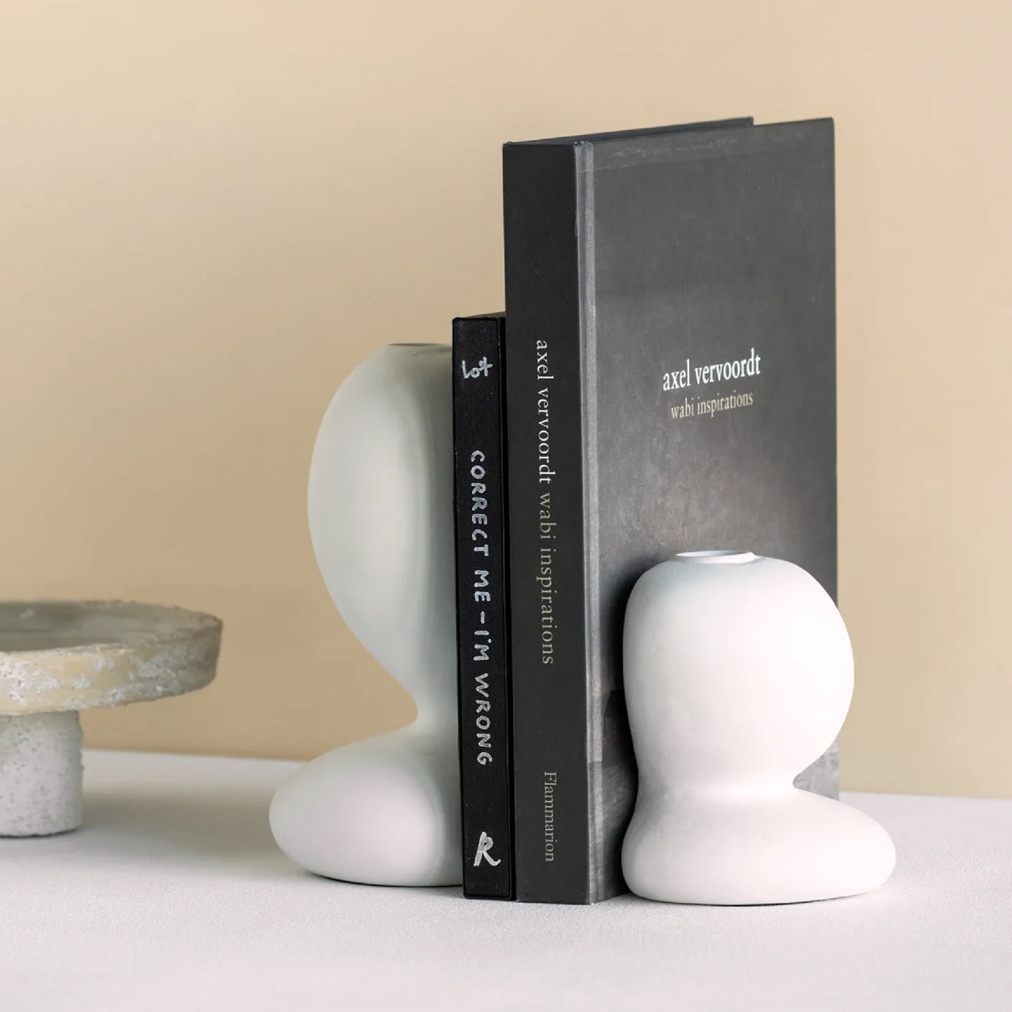 Chou candle holder - set of 2