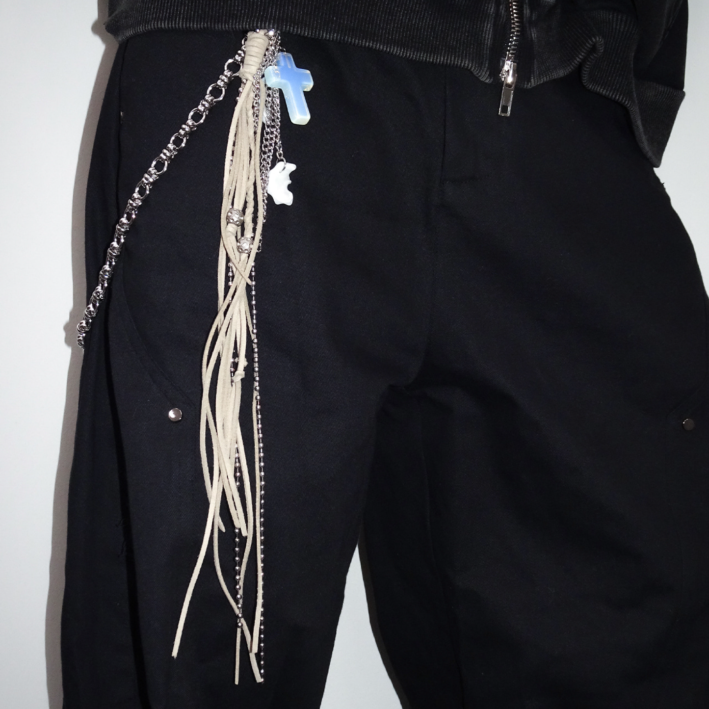 Drop belt chain