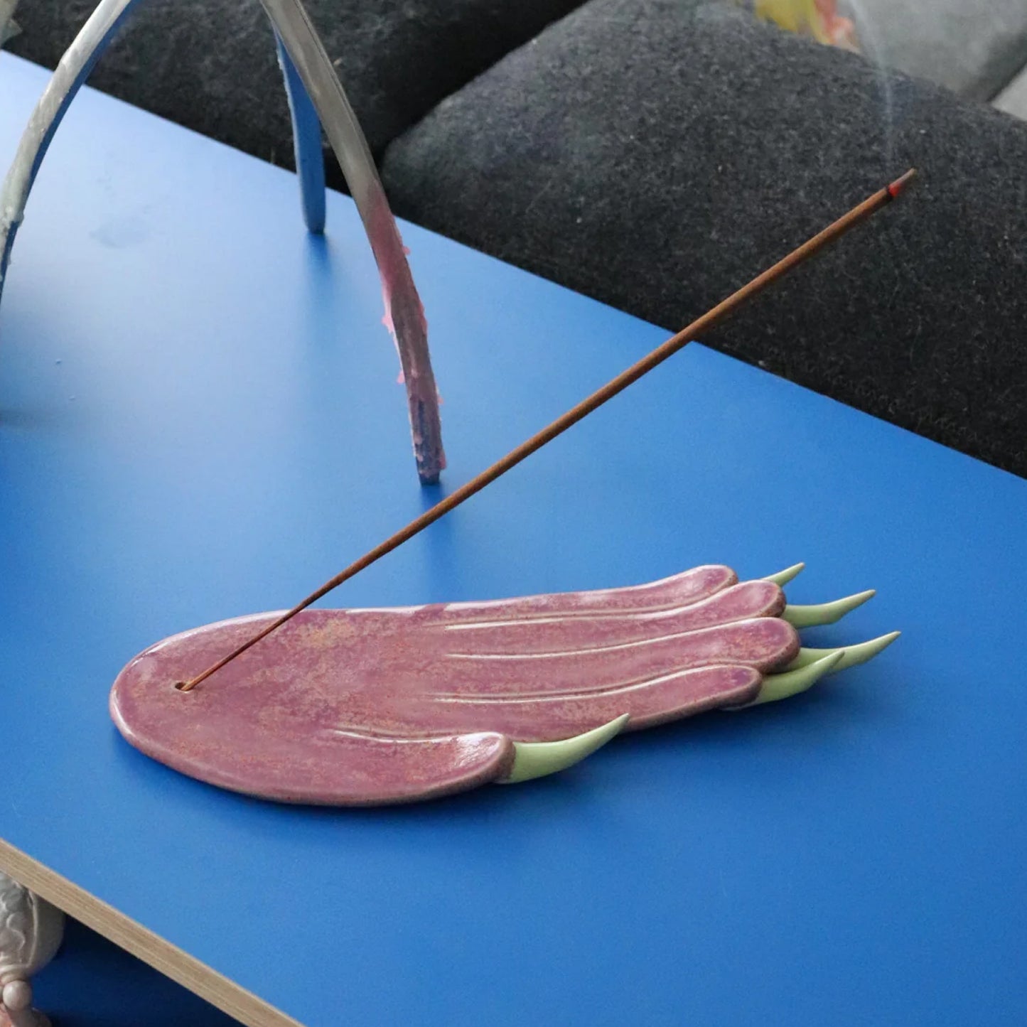 Hand incense holder