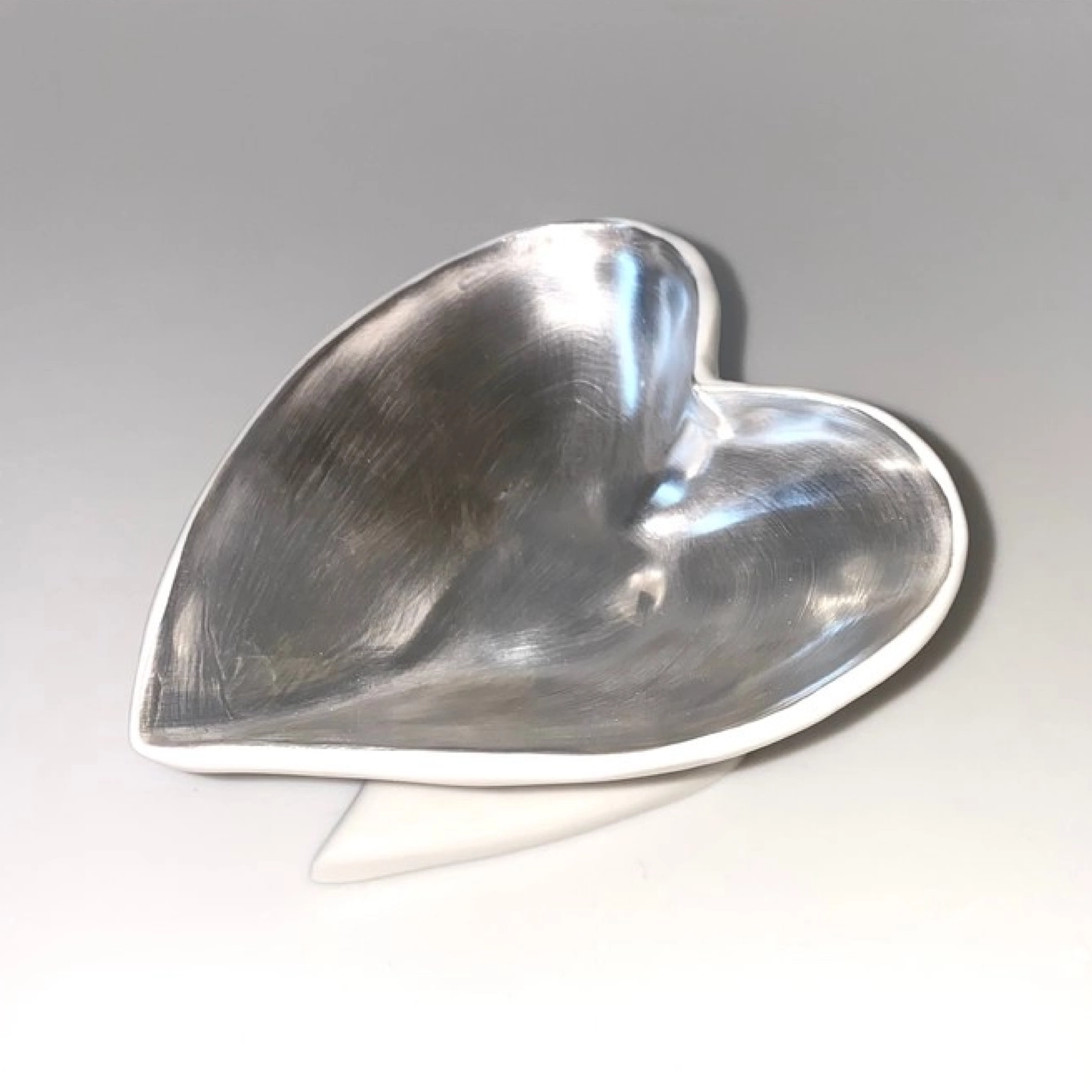 Heart bowl