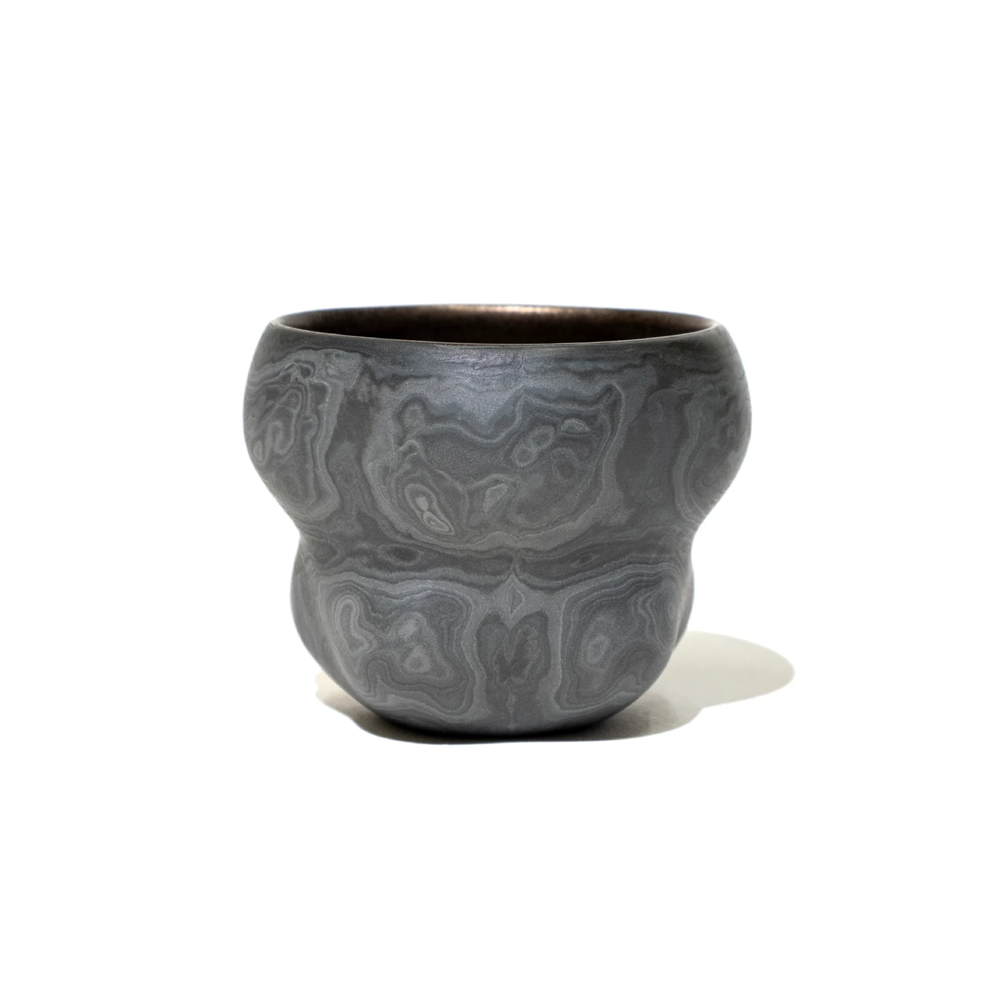 Stratum cup