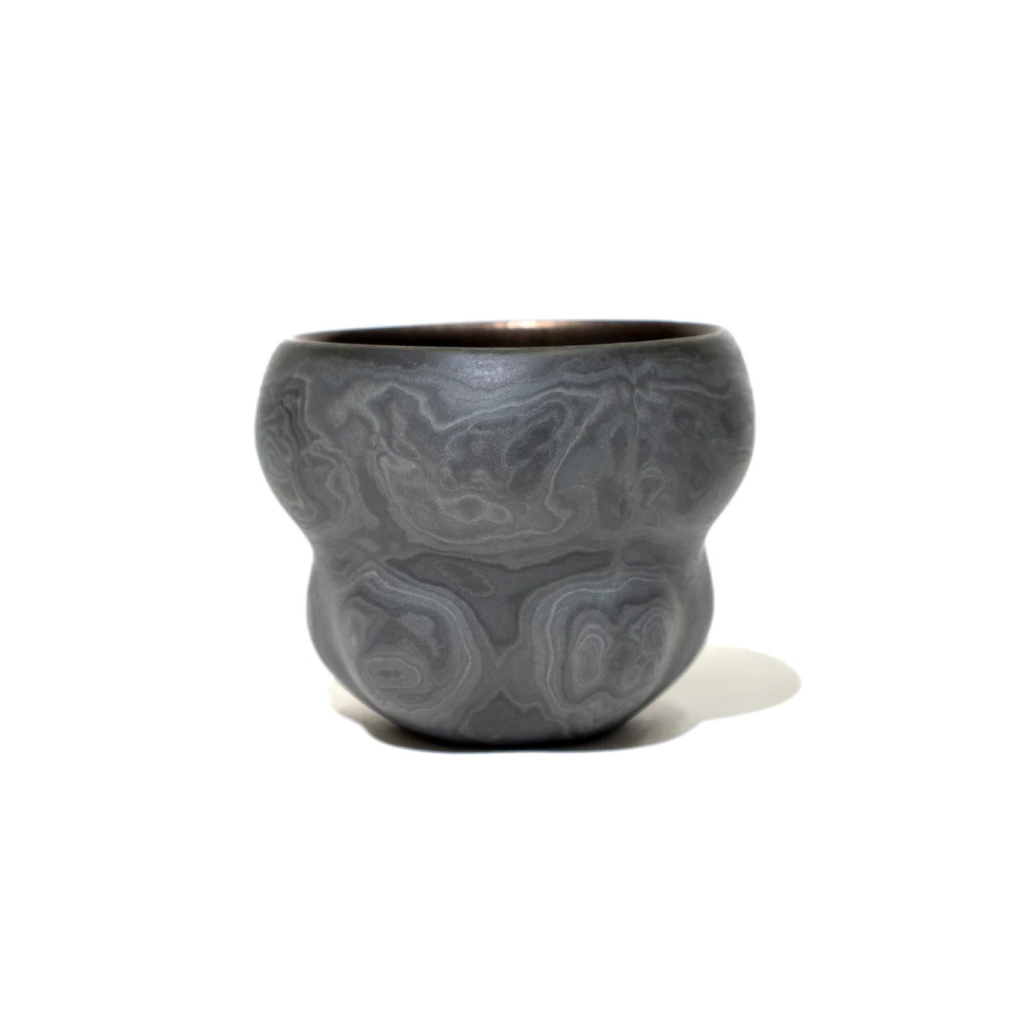 Stratum cup