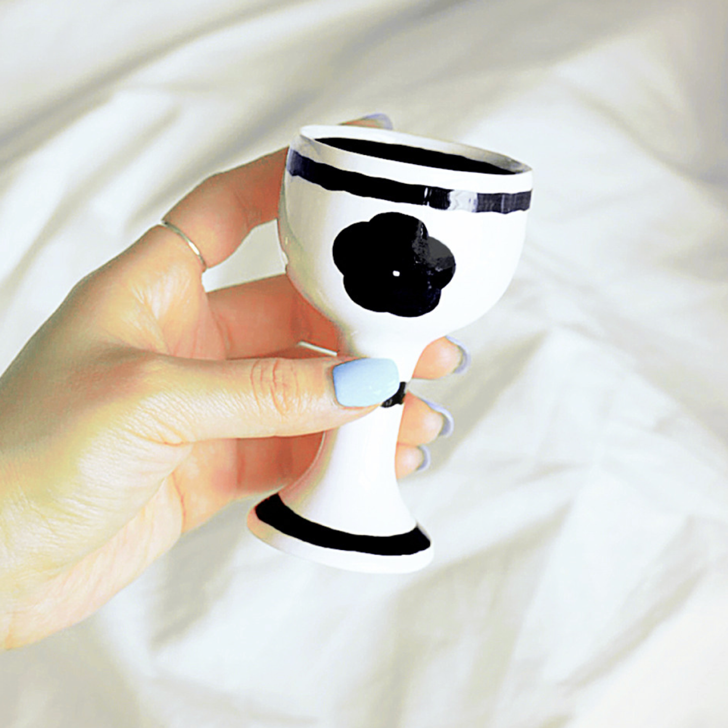 Hand-drawn mini wine glass set